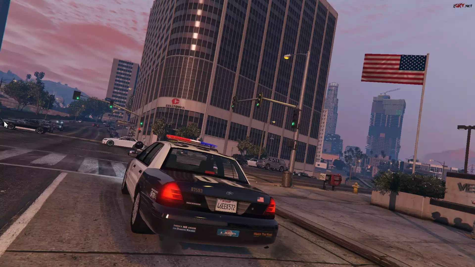 Gra, GTA5, Samochód policyjny, Skrzyżowanie